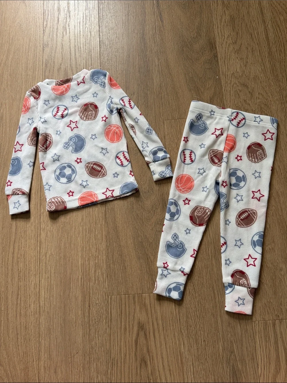 Saint Eve Kids Sports Print Thermal Pajama Set - White with Red & Blue Size 2T